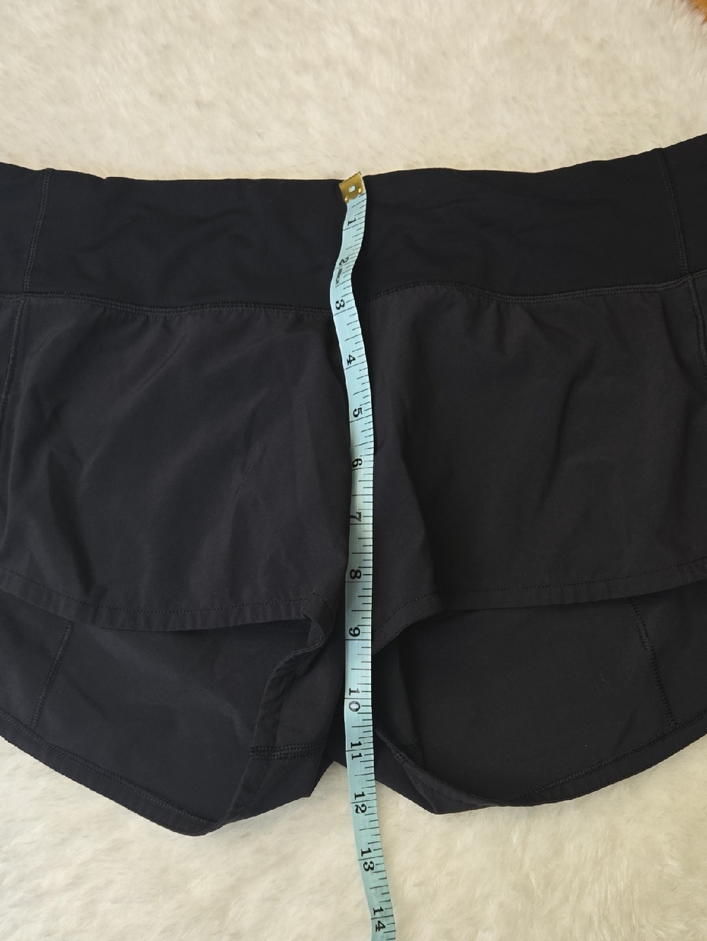 Lululemon Black Speed Shorts, Womens Size 6 - Picture 7 of 11